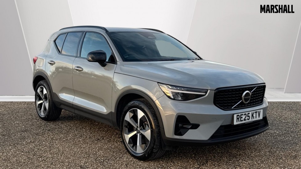 Main listing image - Volvo XC40