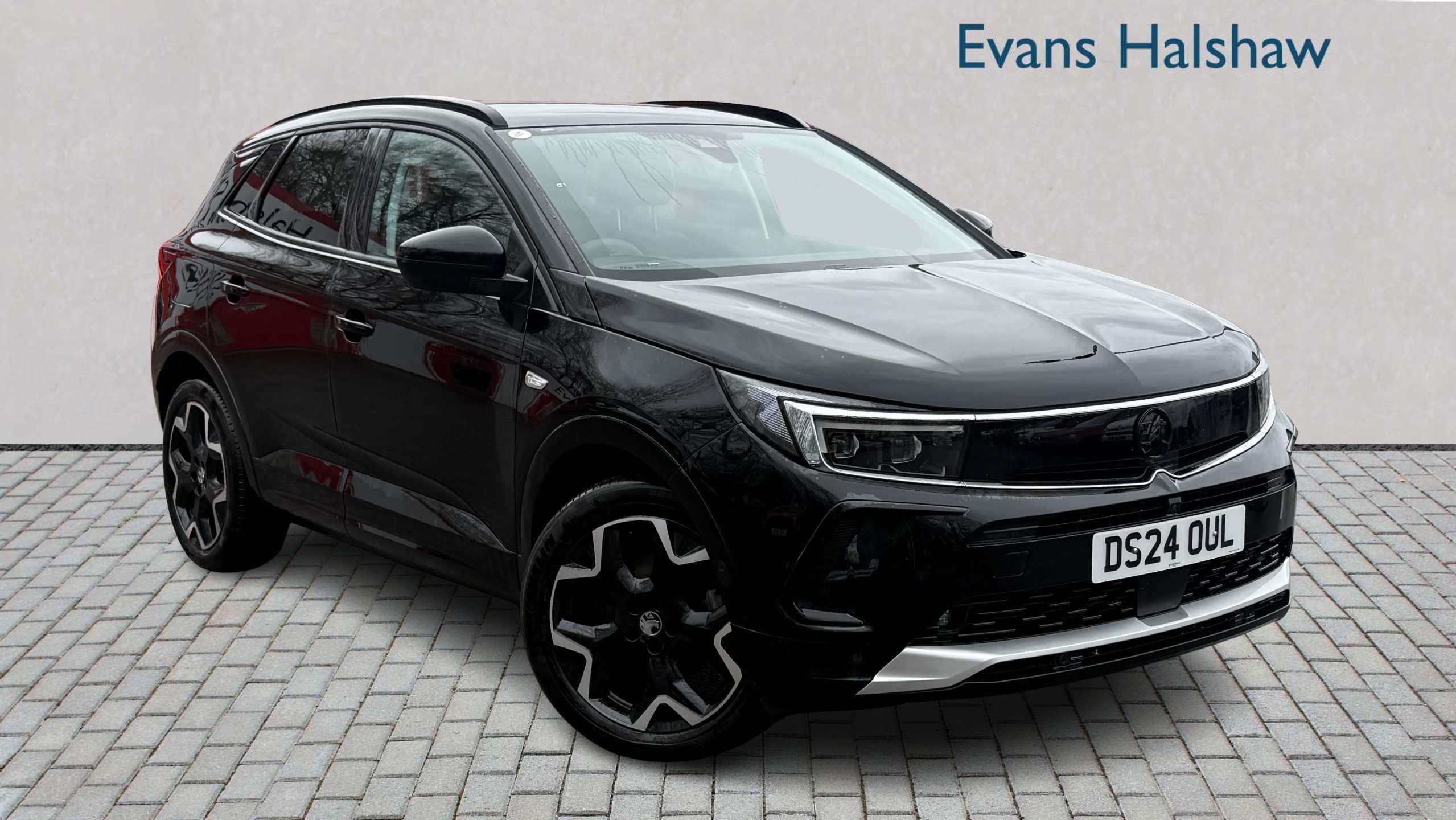 Main listing image - Vauxhall Grandland