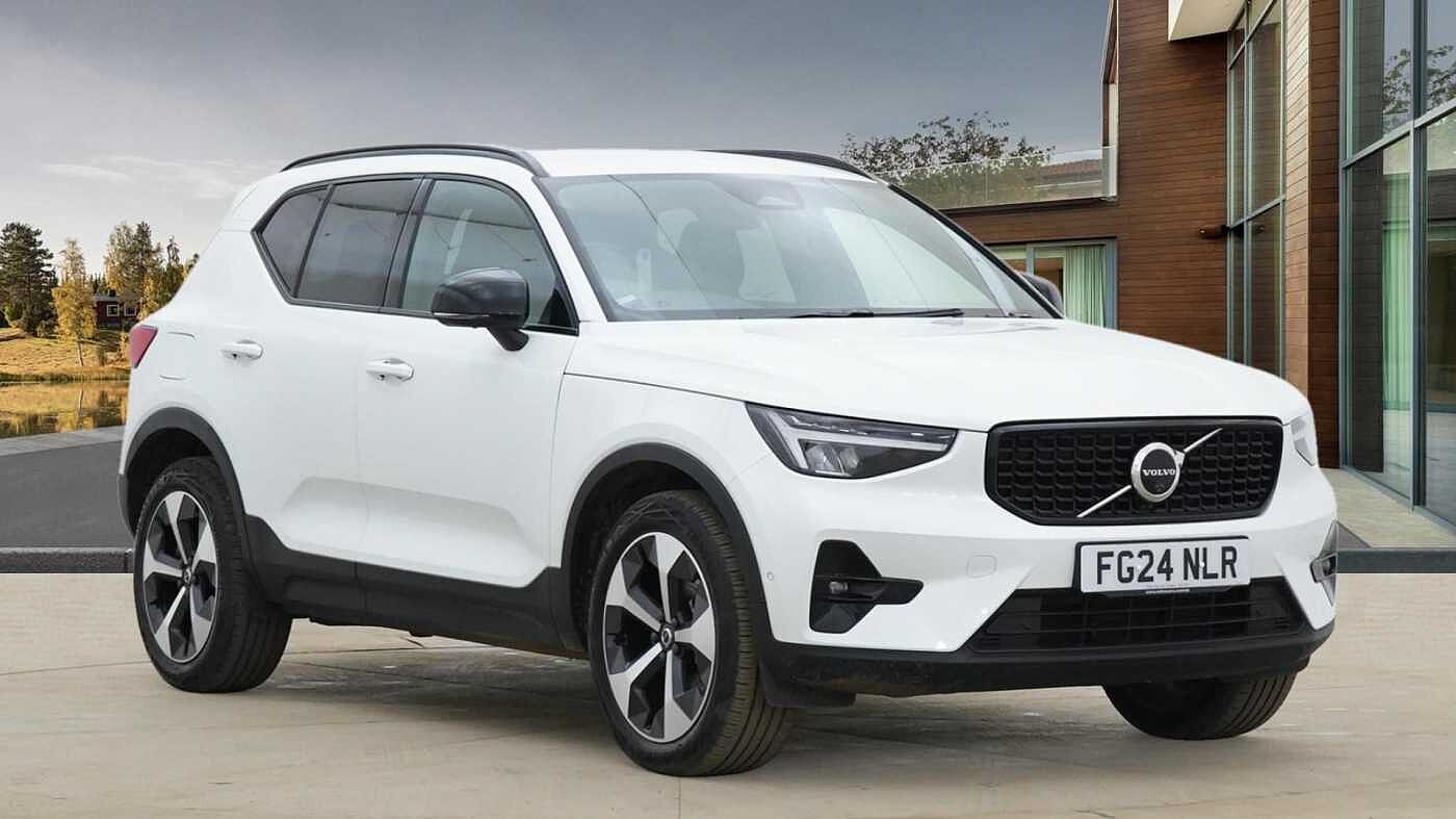 Main listing image - Volvo XC40