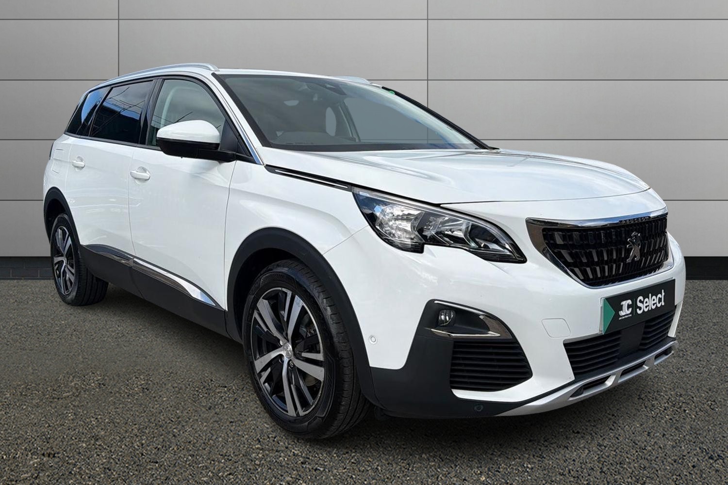 Main listing image - Peugeot 5008