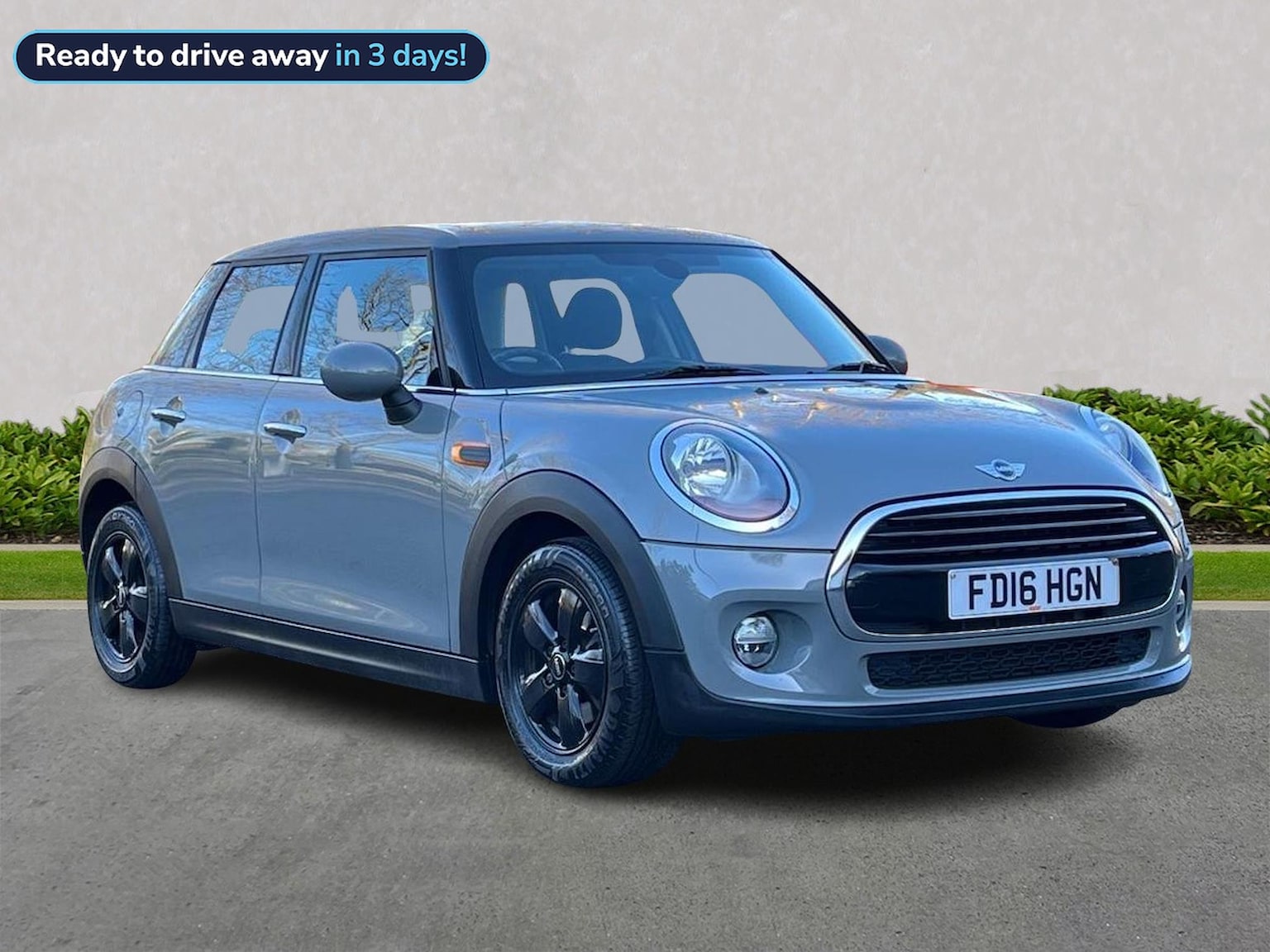 Main listing image - MINI Hatchback 5dr