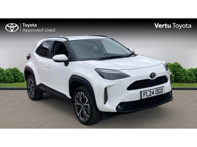 Main listing image - Toyota Yaris Cross