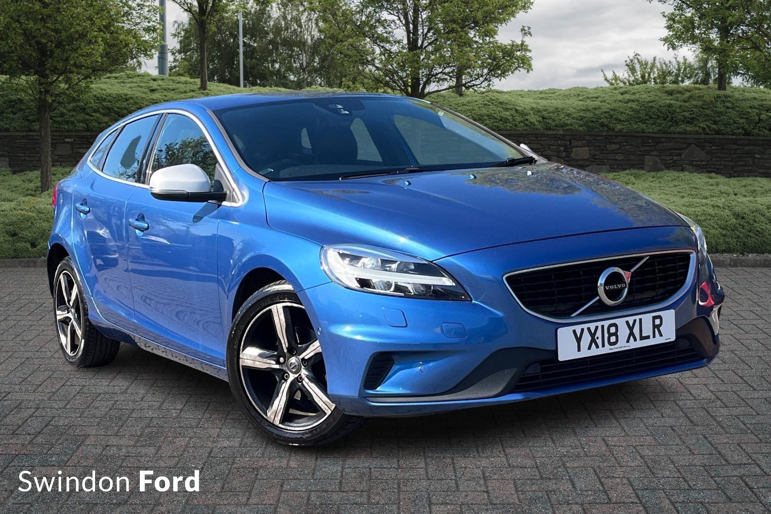 Main listing image - Volvo V40