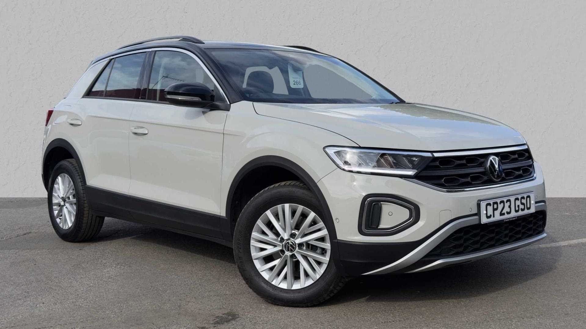 Main listing image - Volkswagen T-Roc