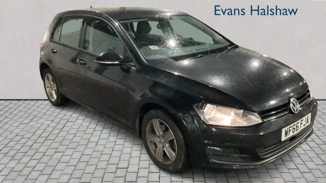 Main listing image - Volkswagen Golf