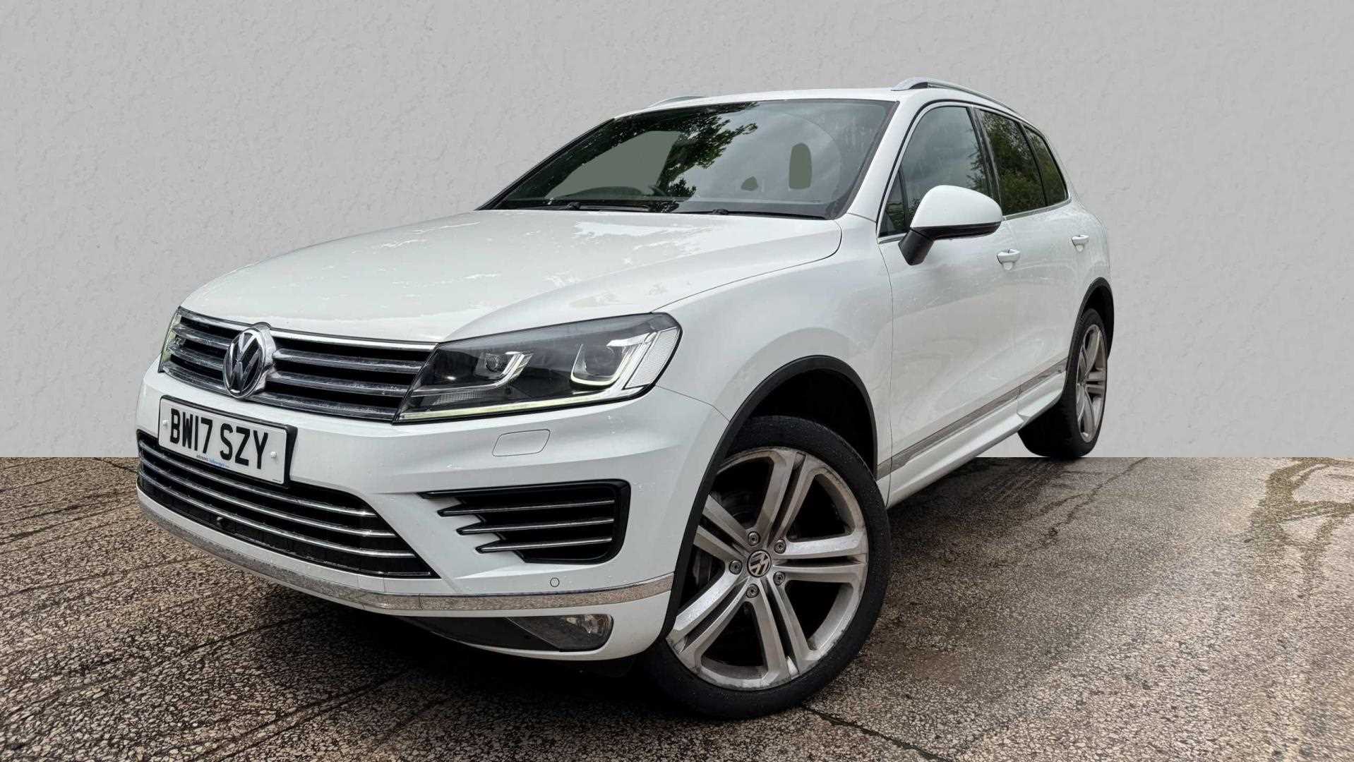 Main listing image - Volkswagen Touareg