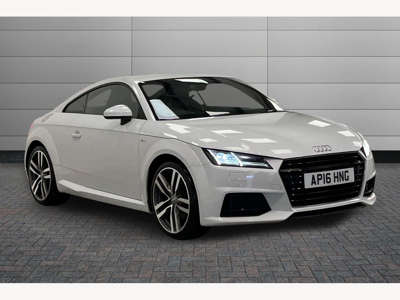 Main listing image - Audi TT