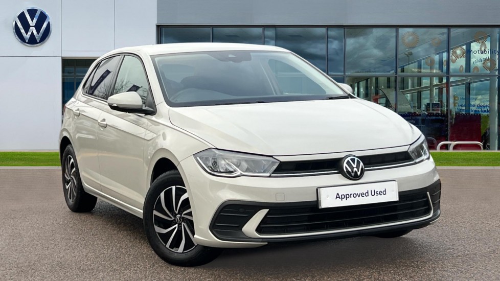 Main listing image - Volkswagen Polo