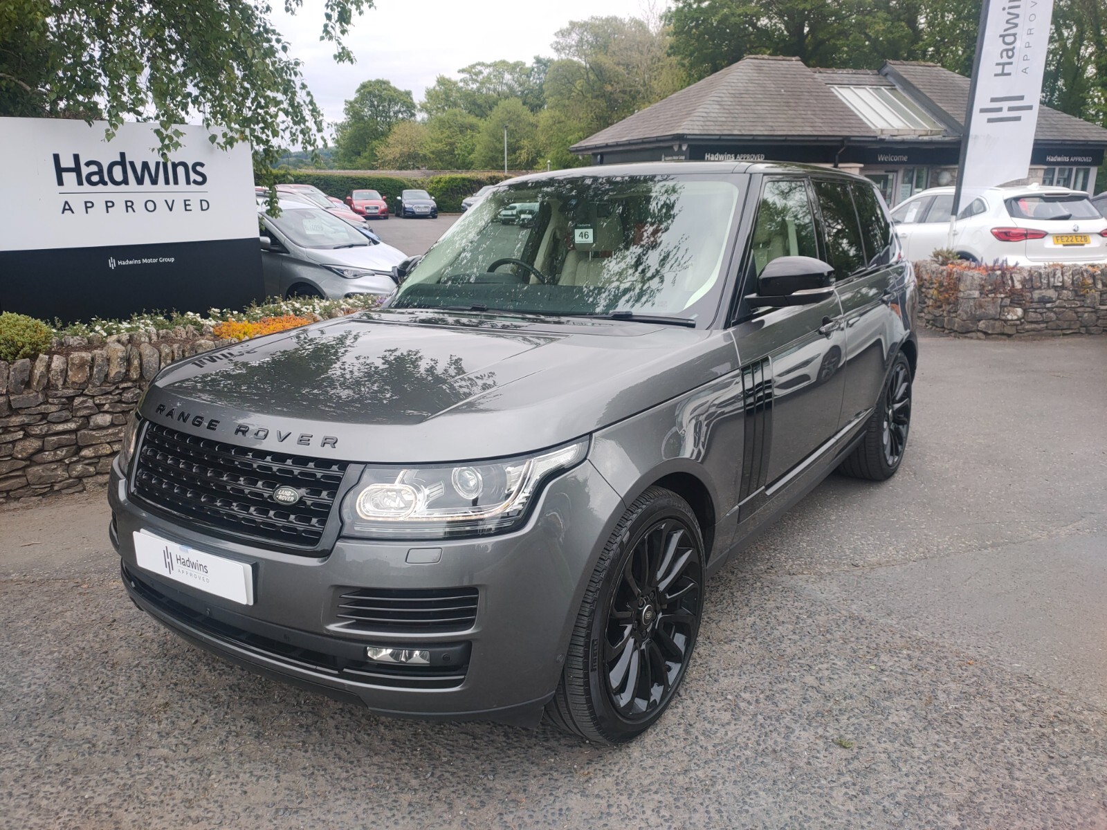 Main listing image - Land Rover Range Rover