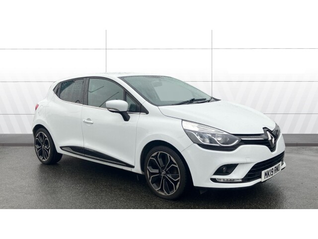 Main listing image - Renault Clio
