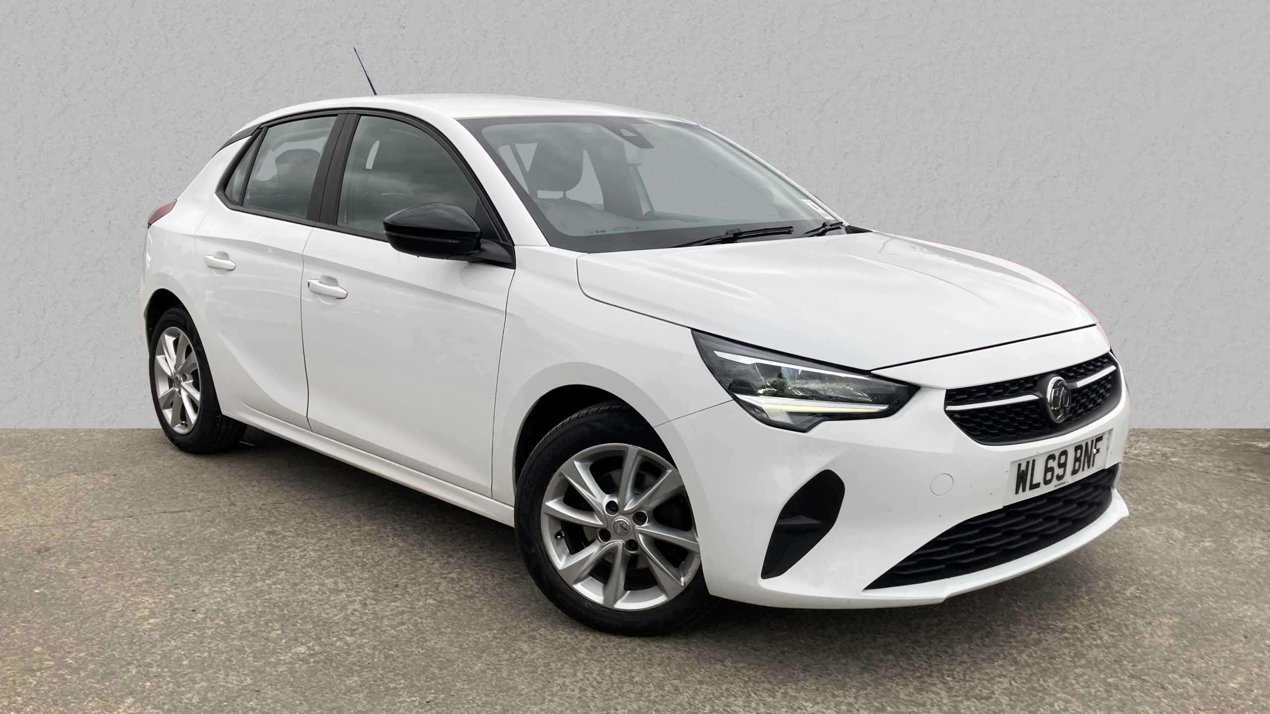 Main listing image - Vauxhall Corsa