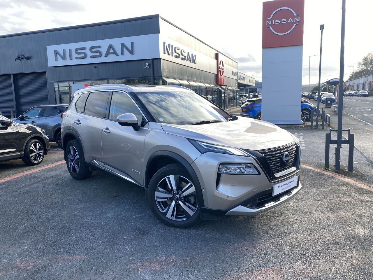 Main listing image - Nissan X-Trail