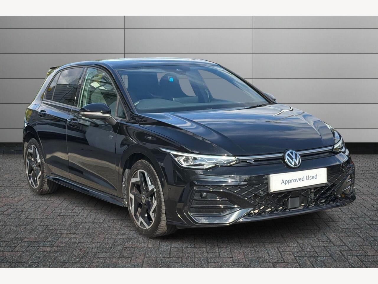 Main listing image - Volkswagen Golf