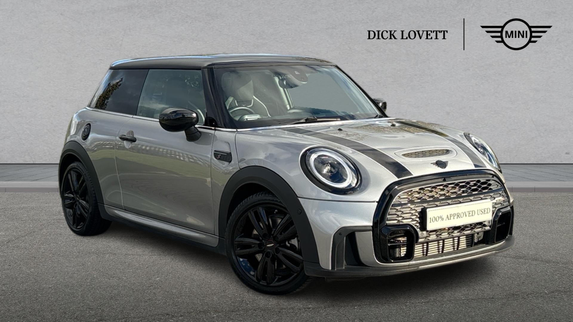 Main listing image - MINI Hatchback