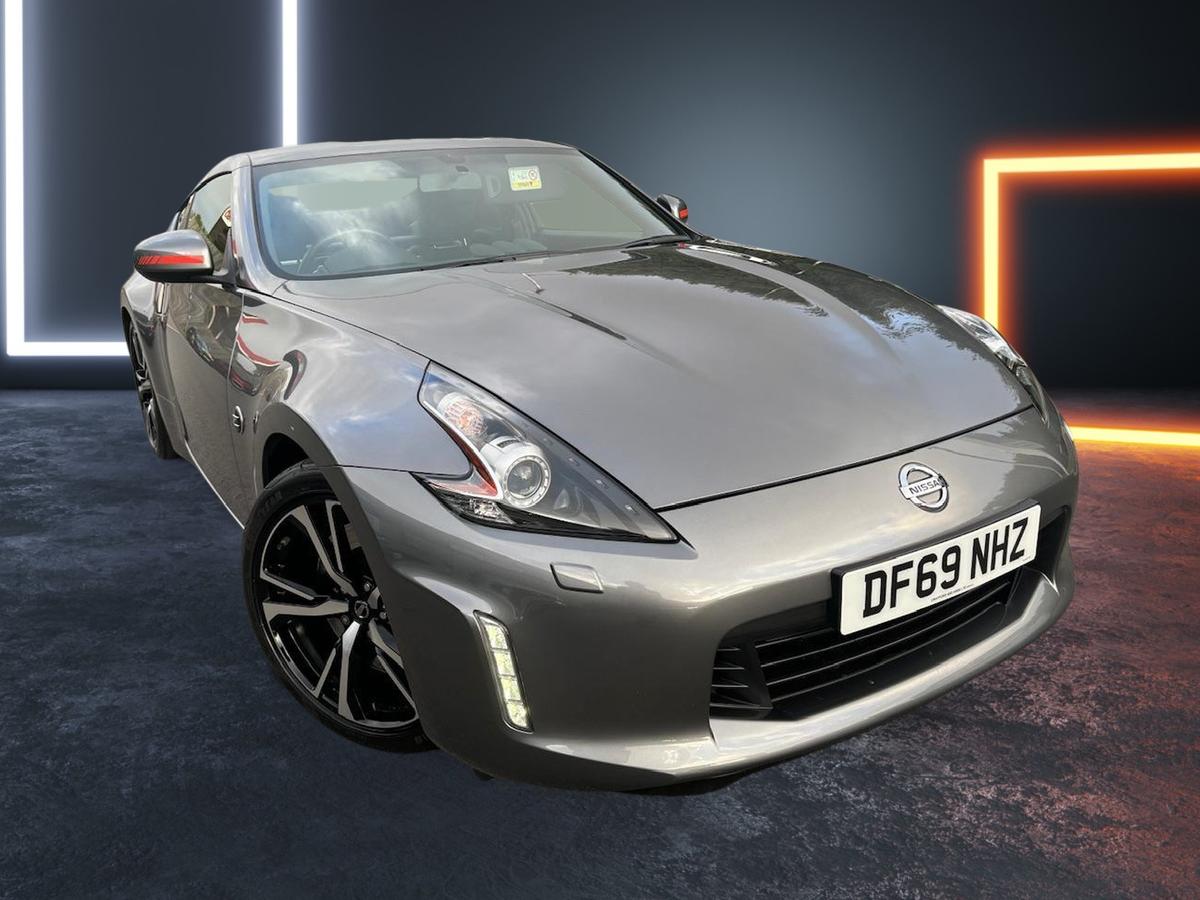 Main listing image - Nissan 370Z