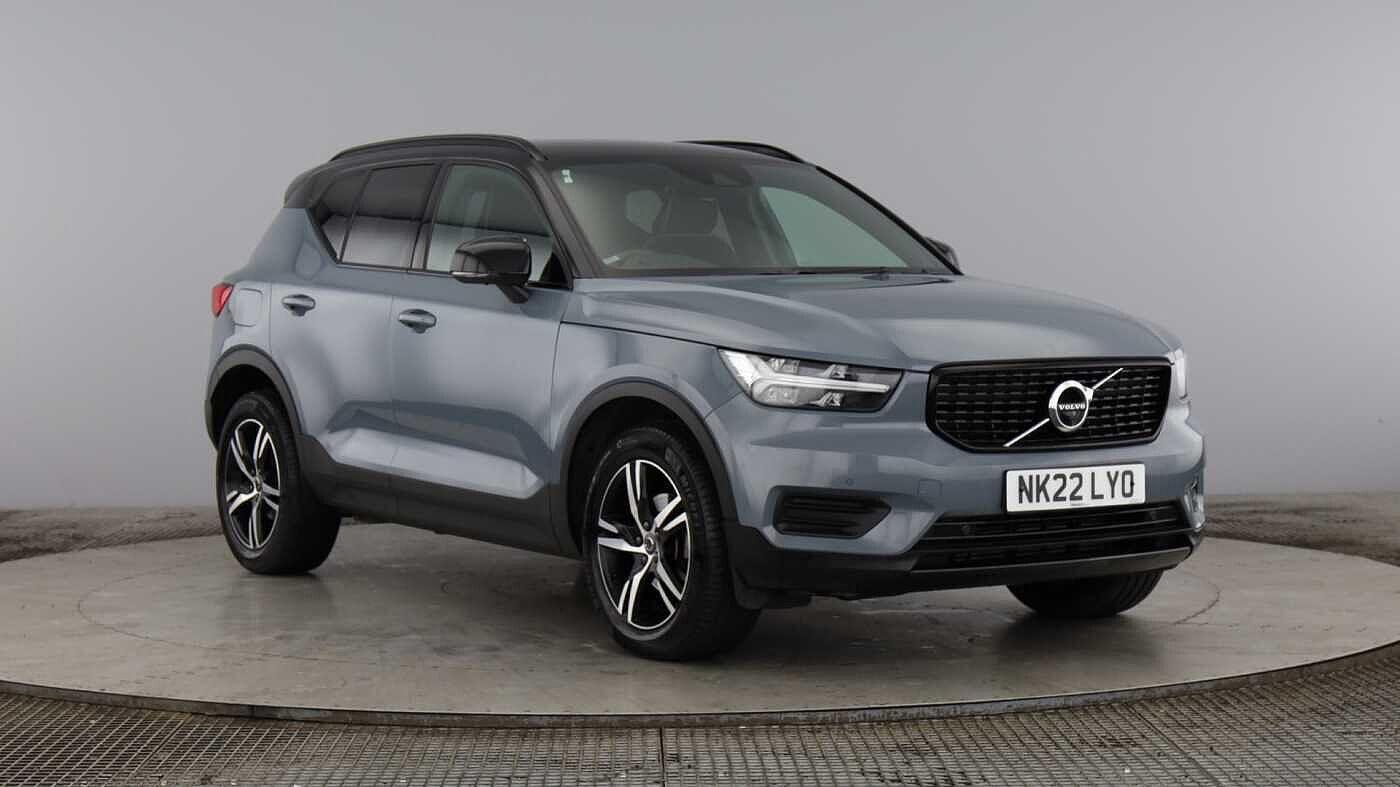 Main listing image - Volvo XC40