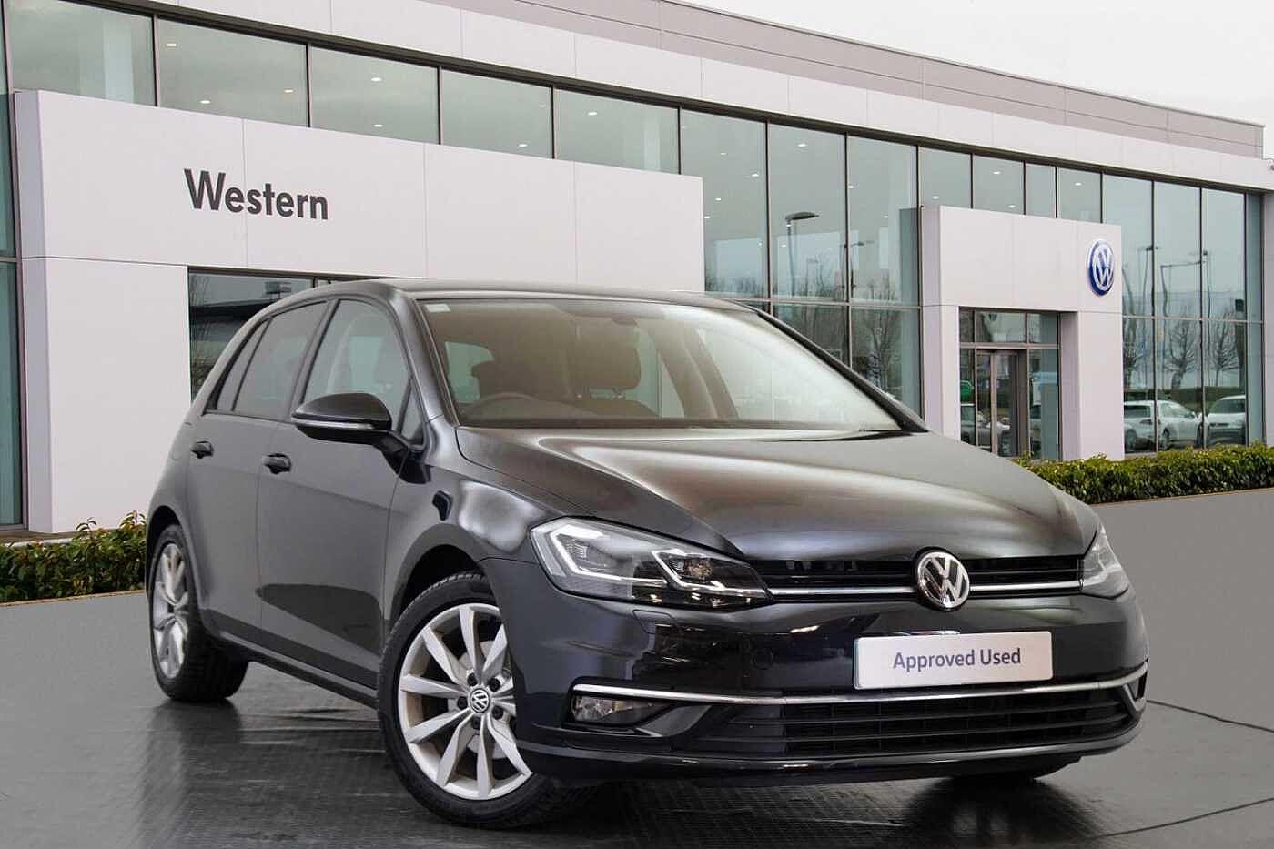 Main listing image - Volkswagen Golf