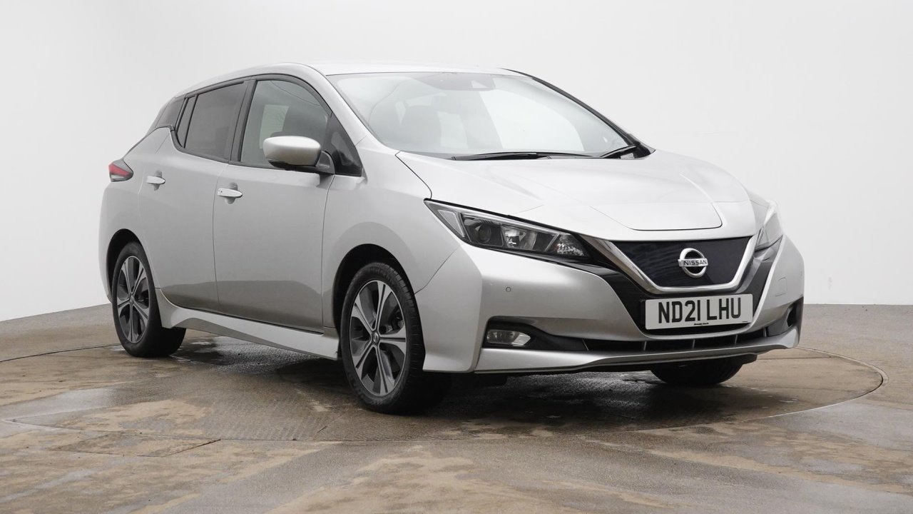 Main listing image - Nissan Leaf