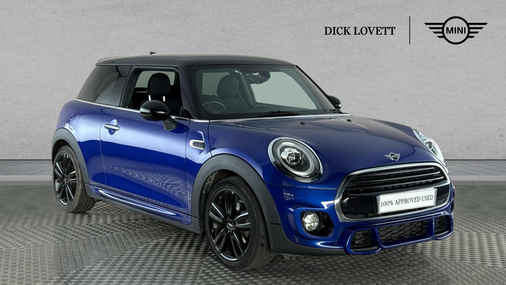 Main listing image - MINI Hatchback
