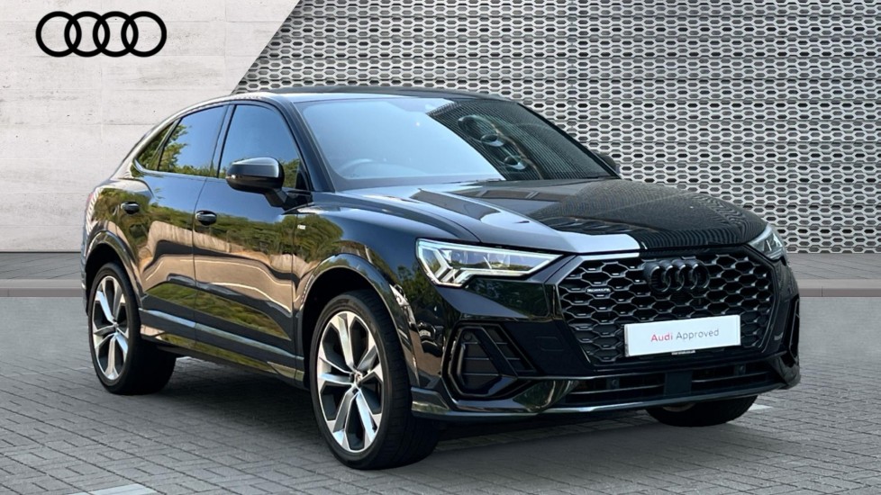 Main listing image - Audi Q3