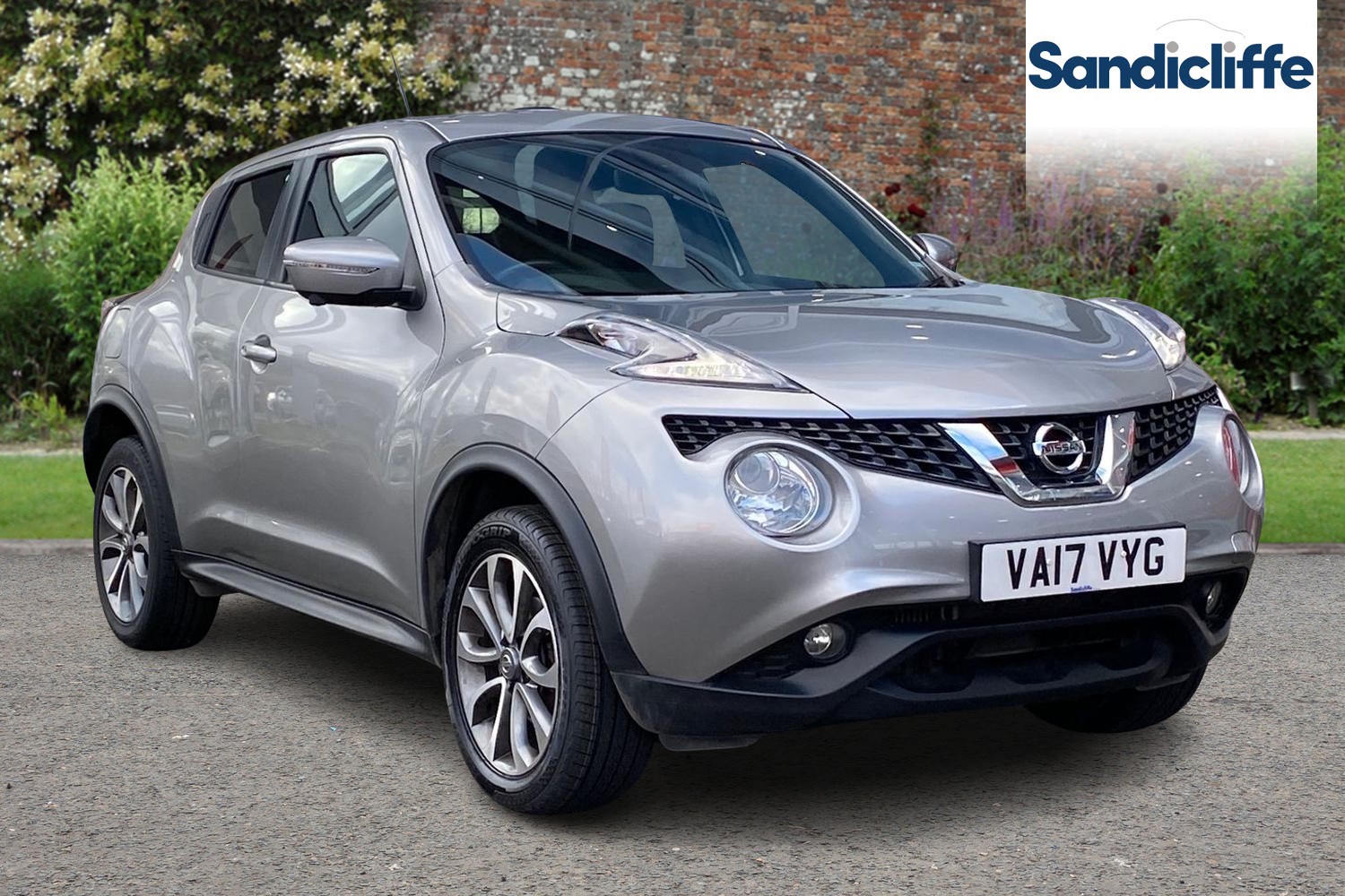 Main listing image - Nissan Juke