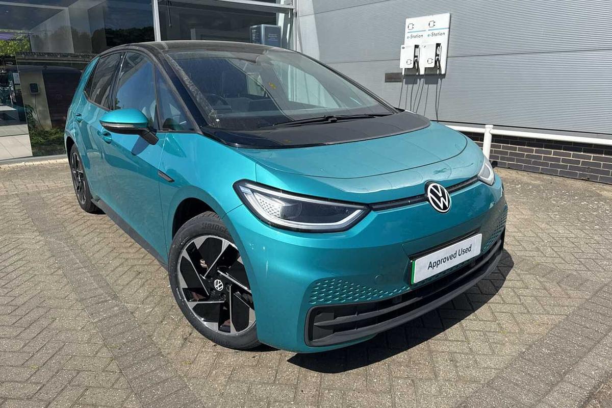 Main listing image - Volkswagen ID.3