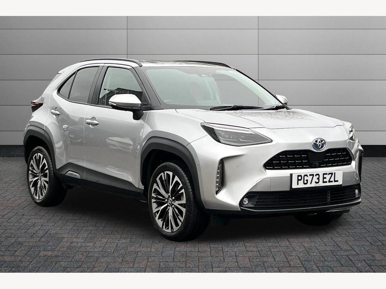 Main listing image - Toyota Yaris Cross