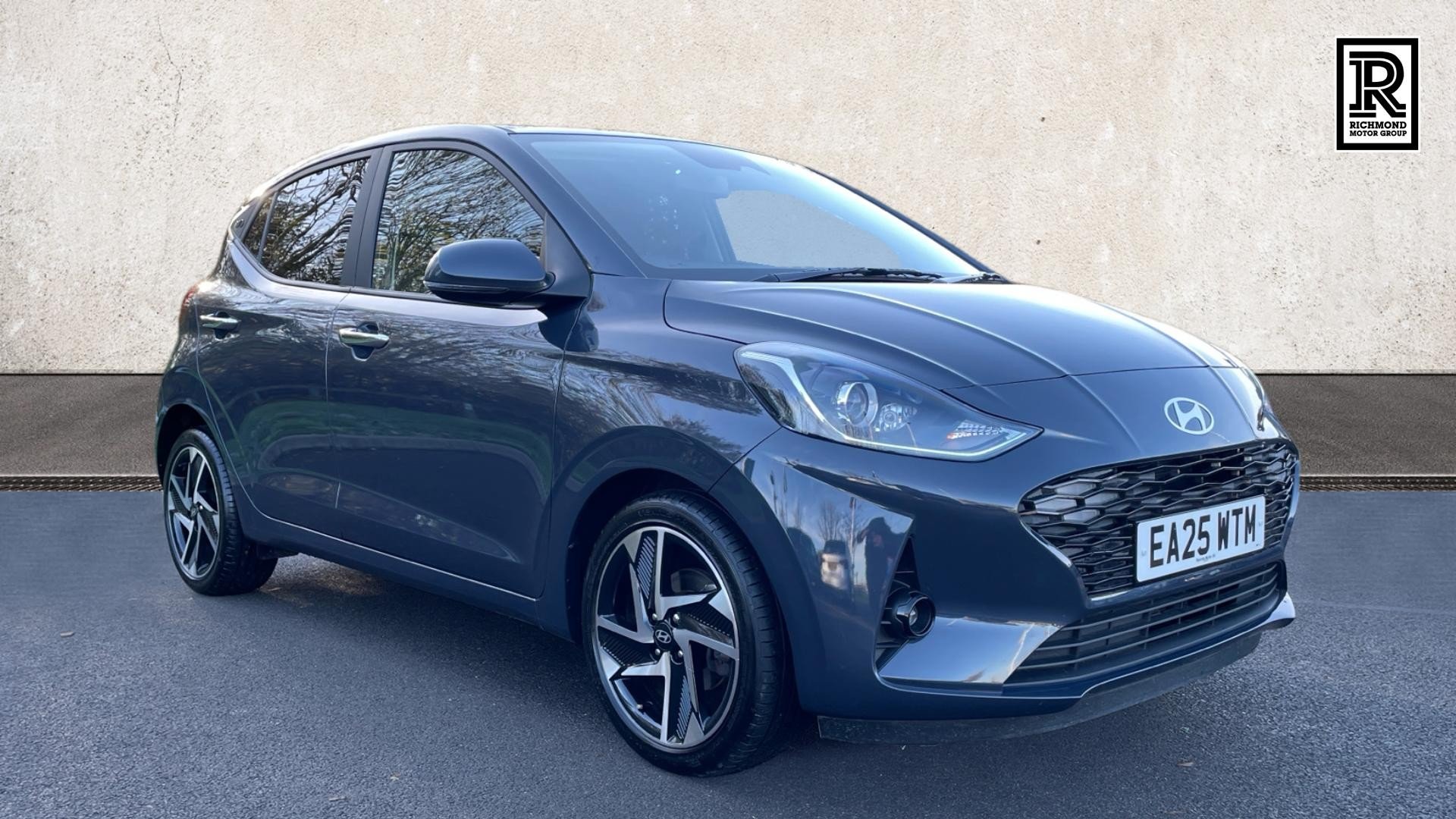 Main listing image - Hyundai i10