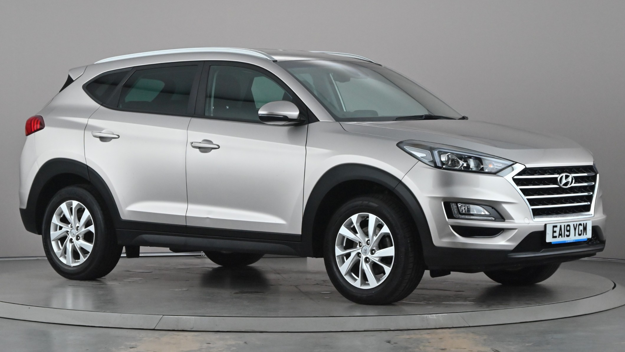 Main listing image - Hyundai Tucson