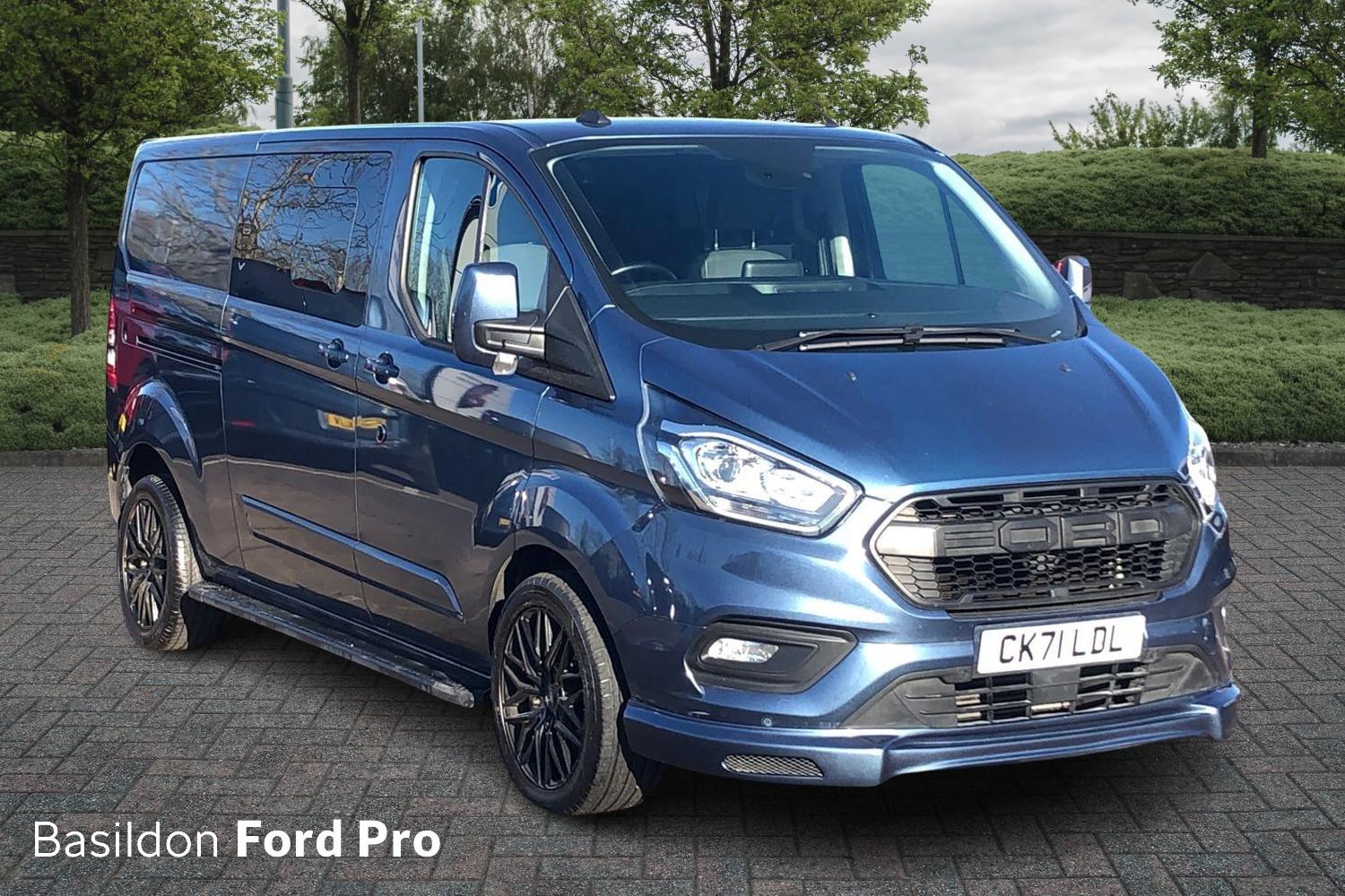 Main listing image - Ford Transit Custom