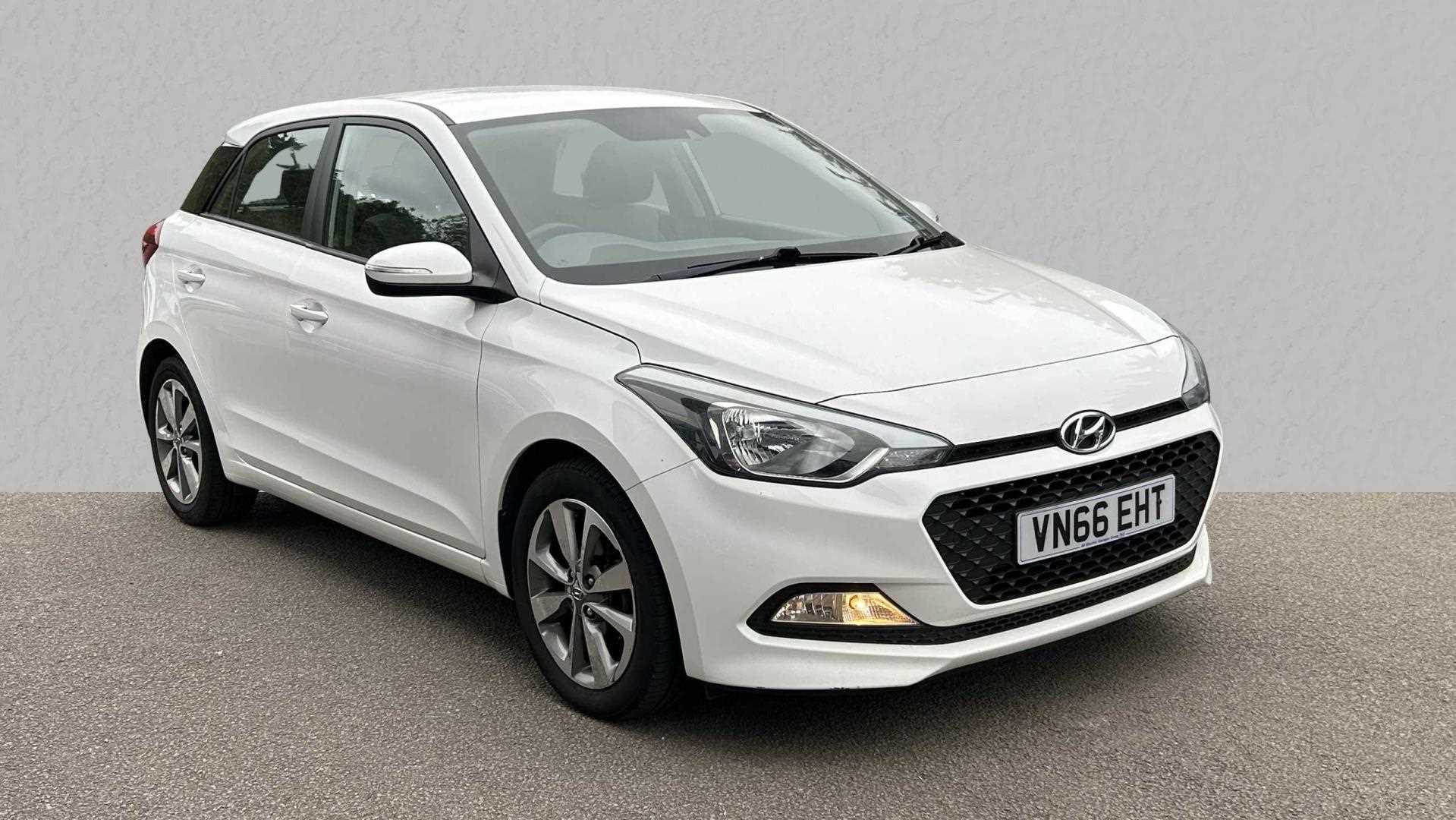 Main listing image - Hyundai i20