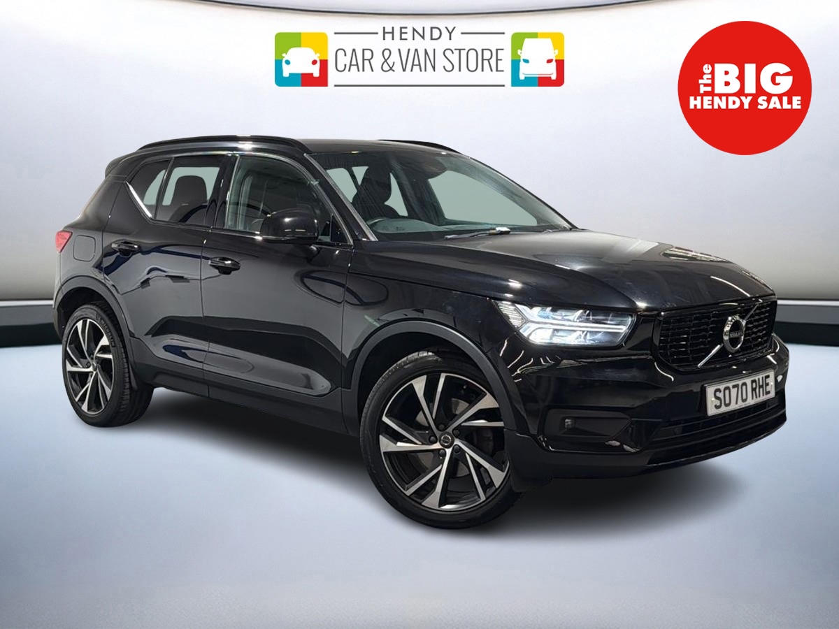 Main listing image - Volvo XC40