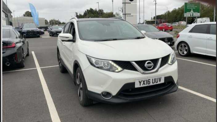 Main listing image - Nissan Qashqai