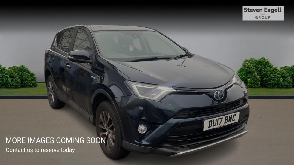 Main listing image - Toyota RAV4