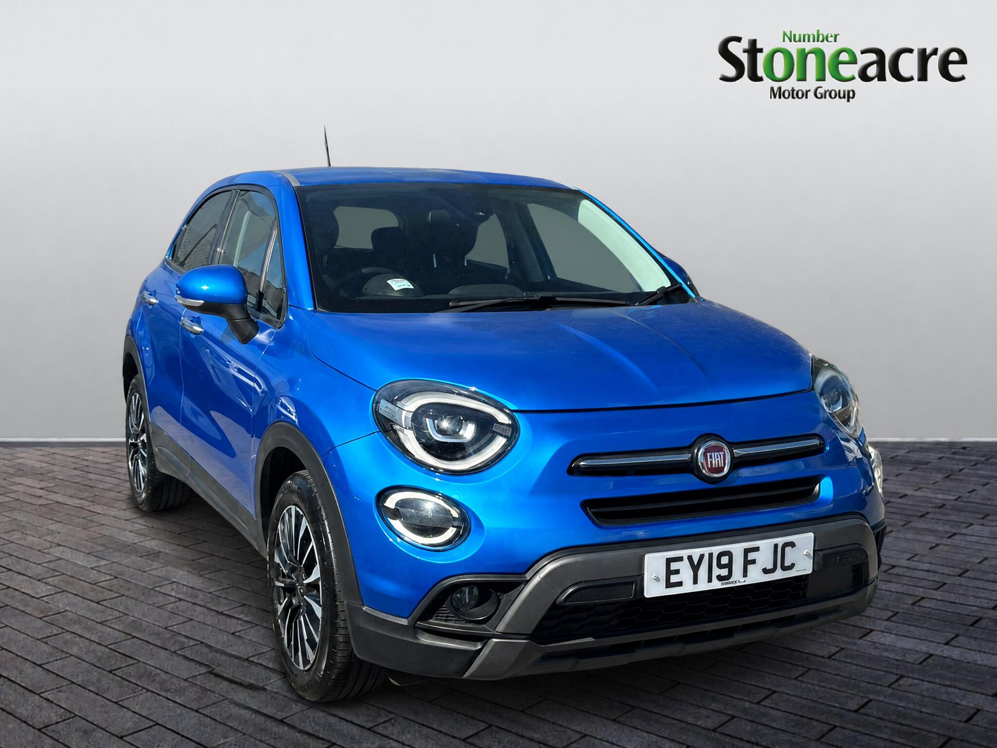Main listing image - Fiat 500X