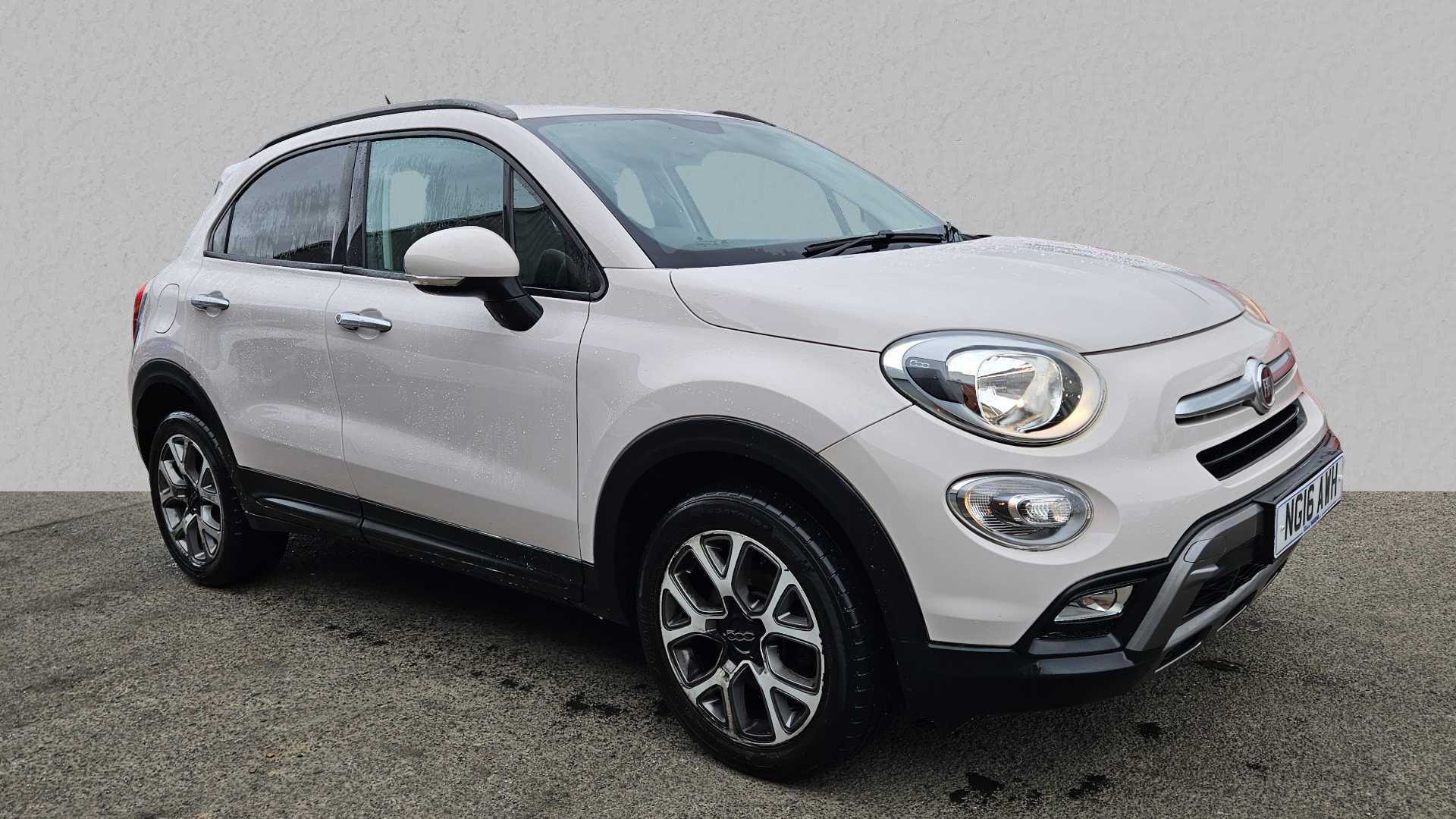 Main listing image - Fiat 500X