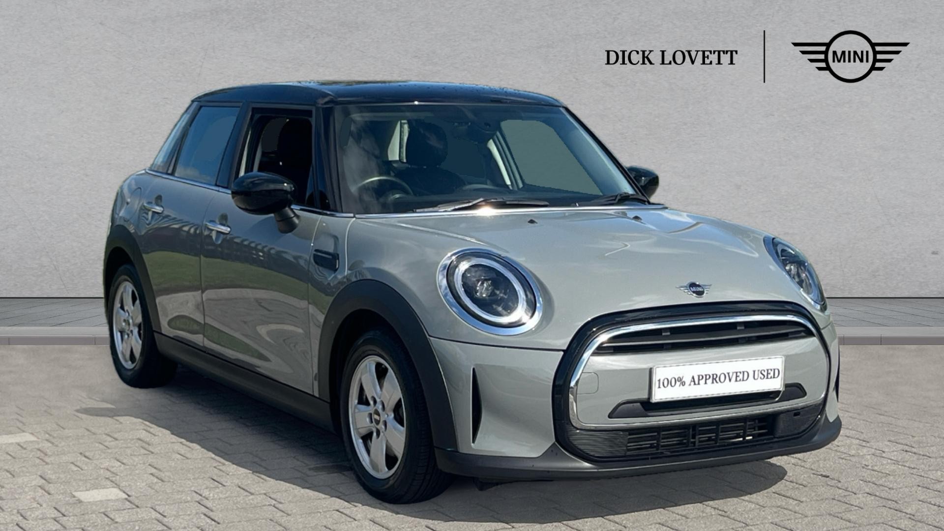 Main listing image - MINI Hatchback 5dr