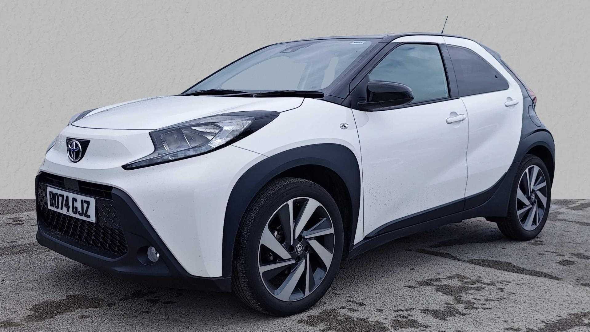 Main listing image - Toyota Aygo X