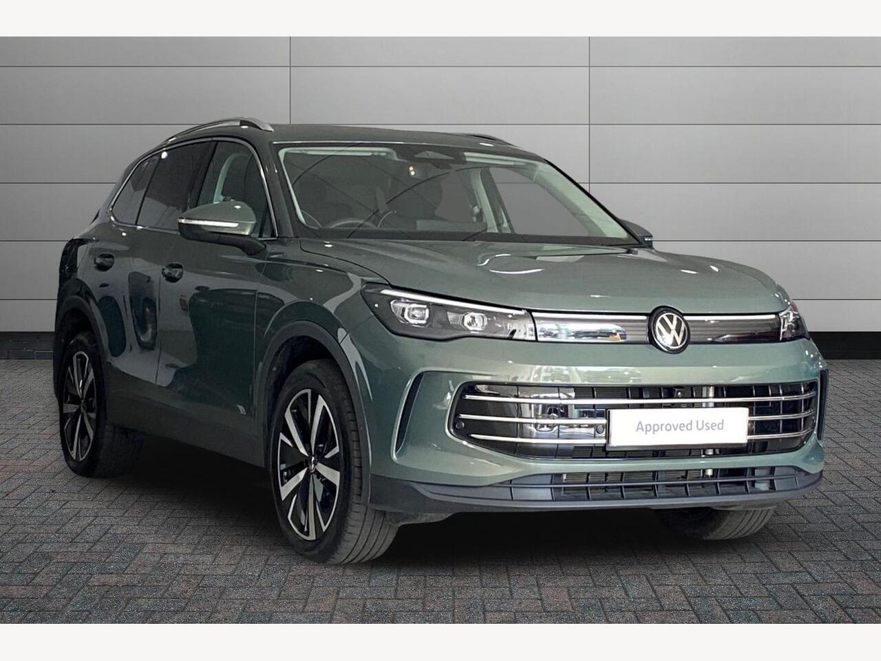 Main listing image - Volkswagen Tiguan