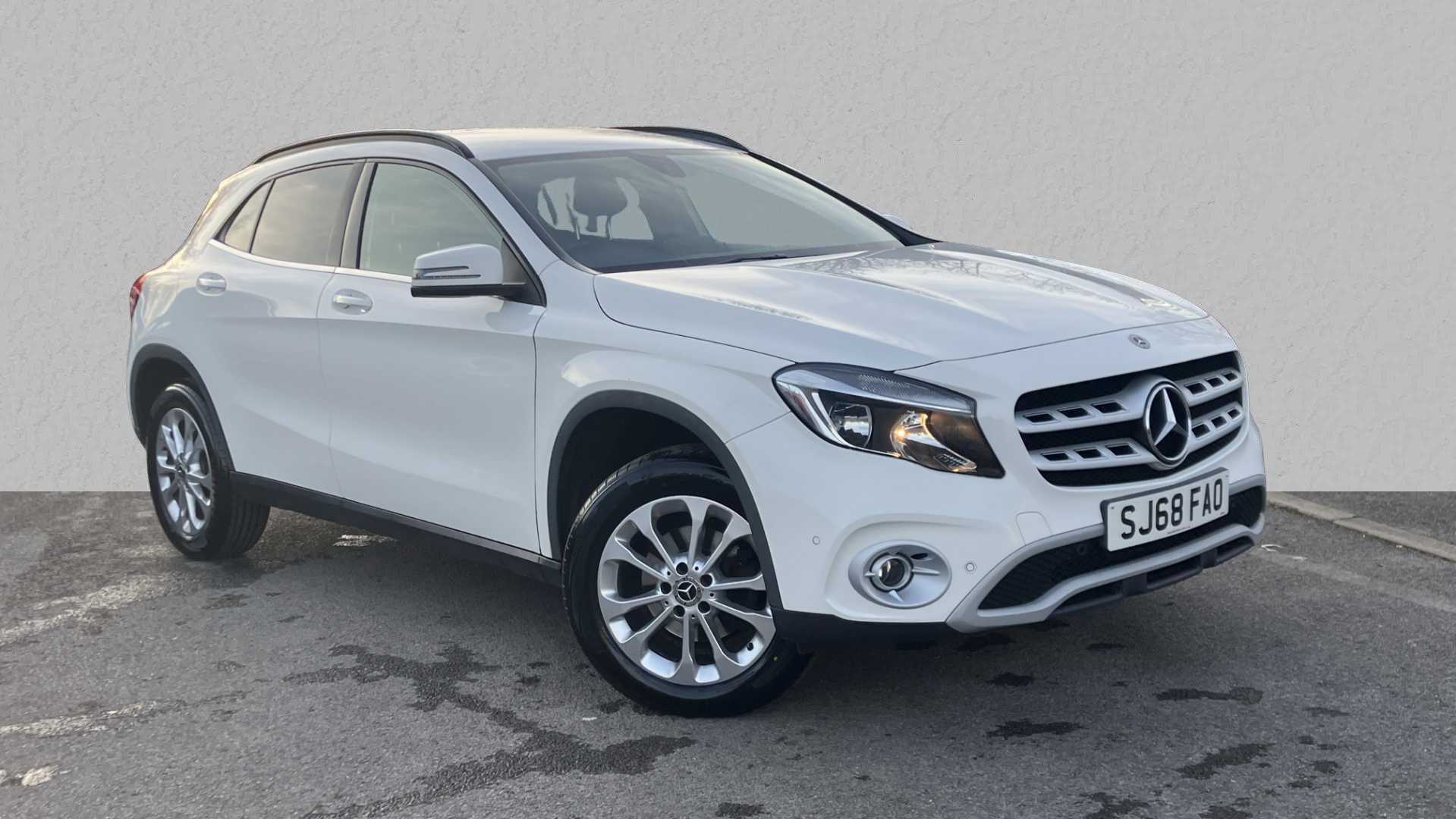 Main listing image - Mercedes-Benz GLA