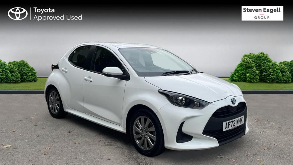 Main listing image - Toyota Yaris