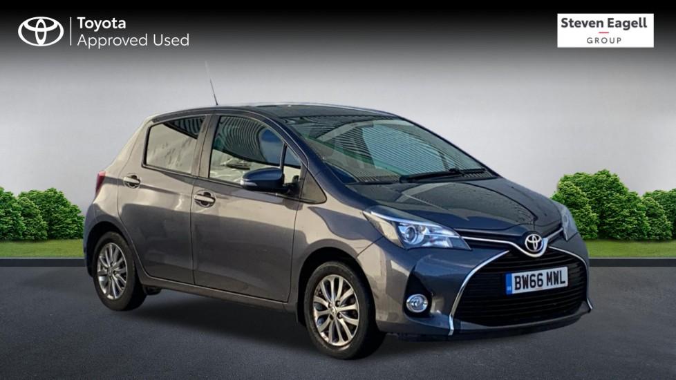 Main listing image - Toyota Yaris