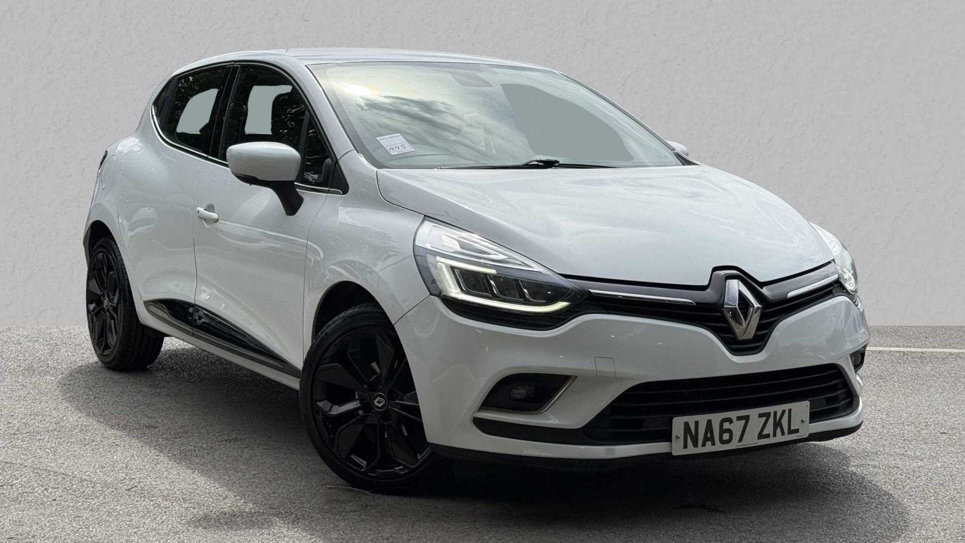 Main listing image - Renault Clio