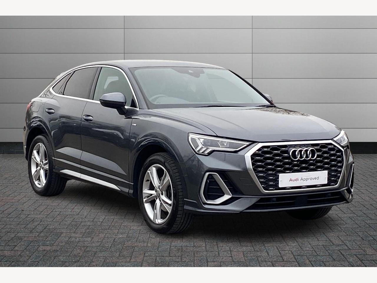 Main listing image - Audi Q3