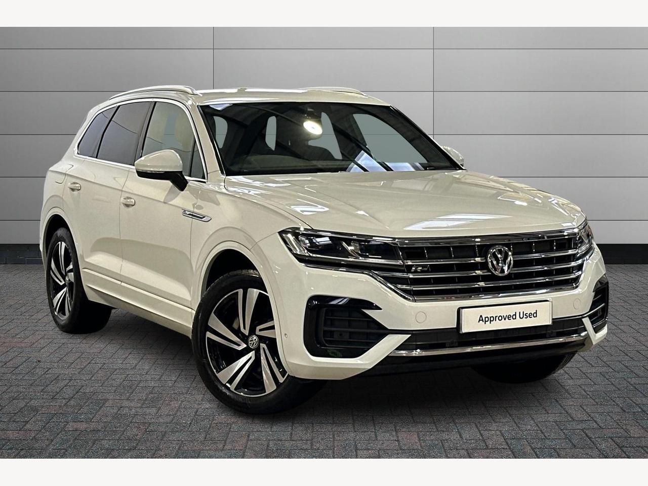 Main listing image - Volkswagen Touareg
