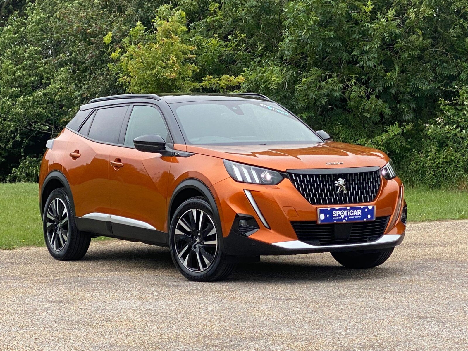 Main listing image - Peugeot 2008
