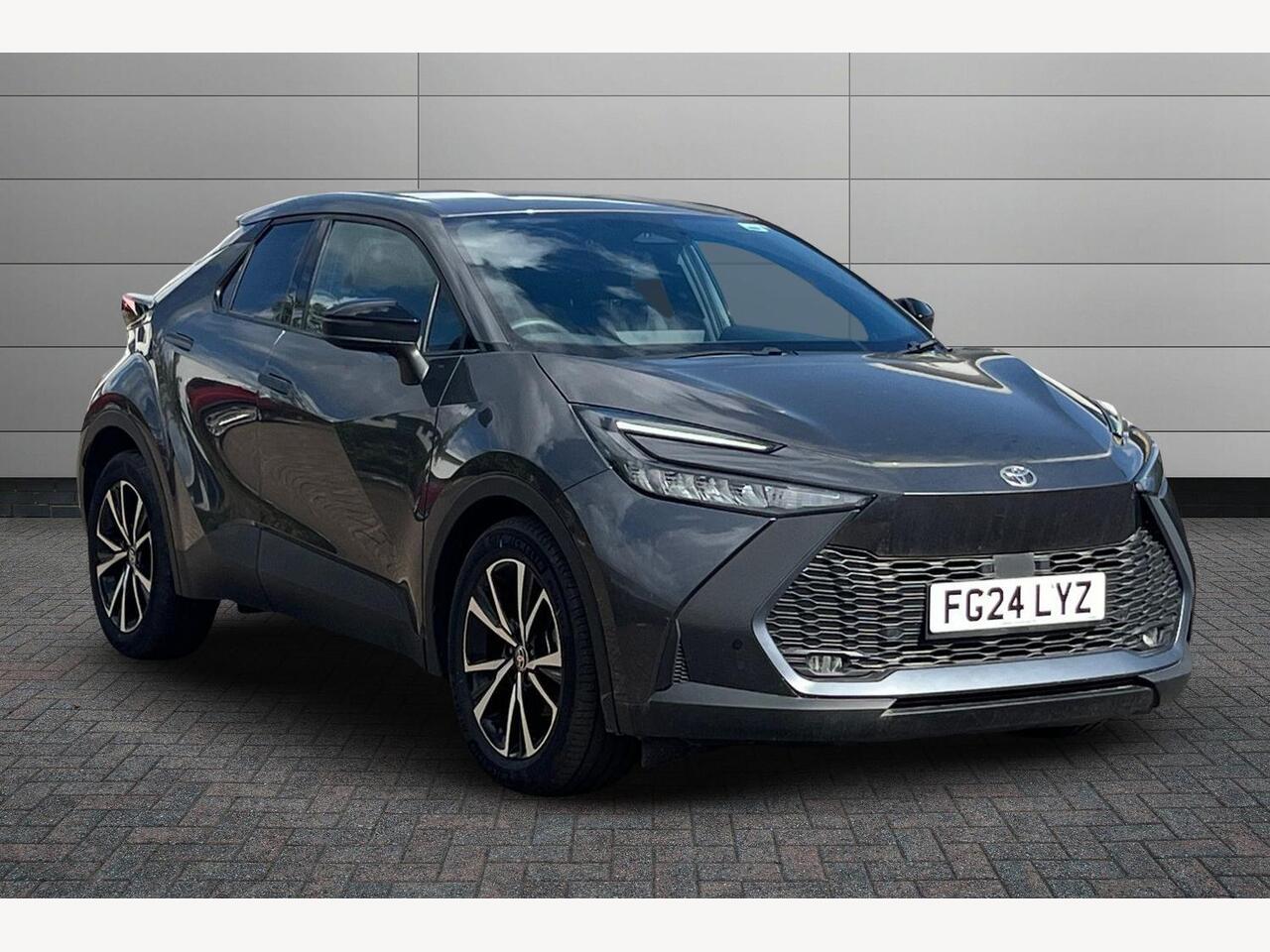 Main listing image - Toyota C-HR