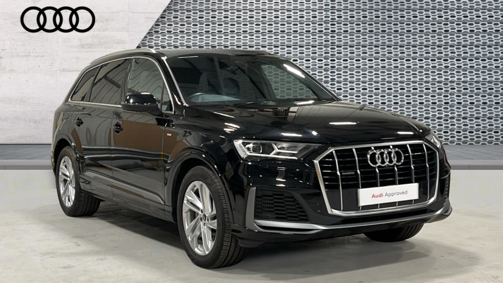 Main listing image - Audi Q7