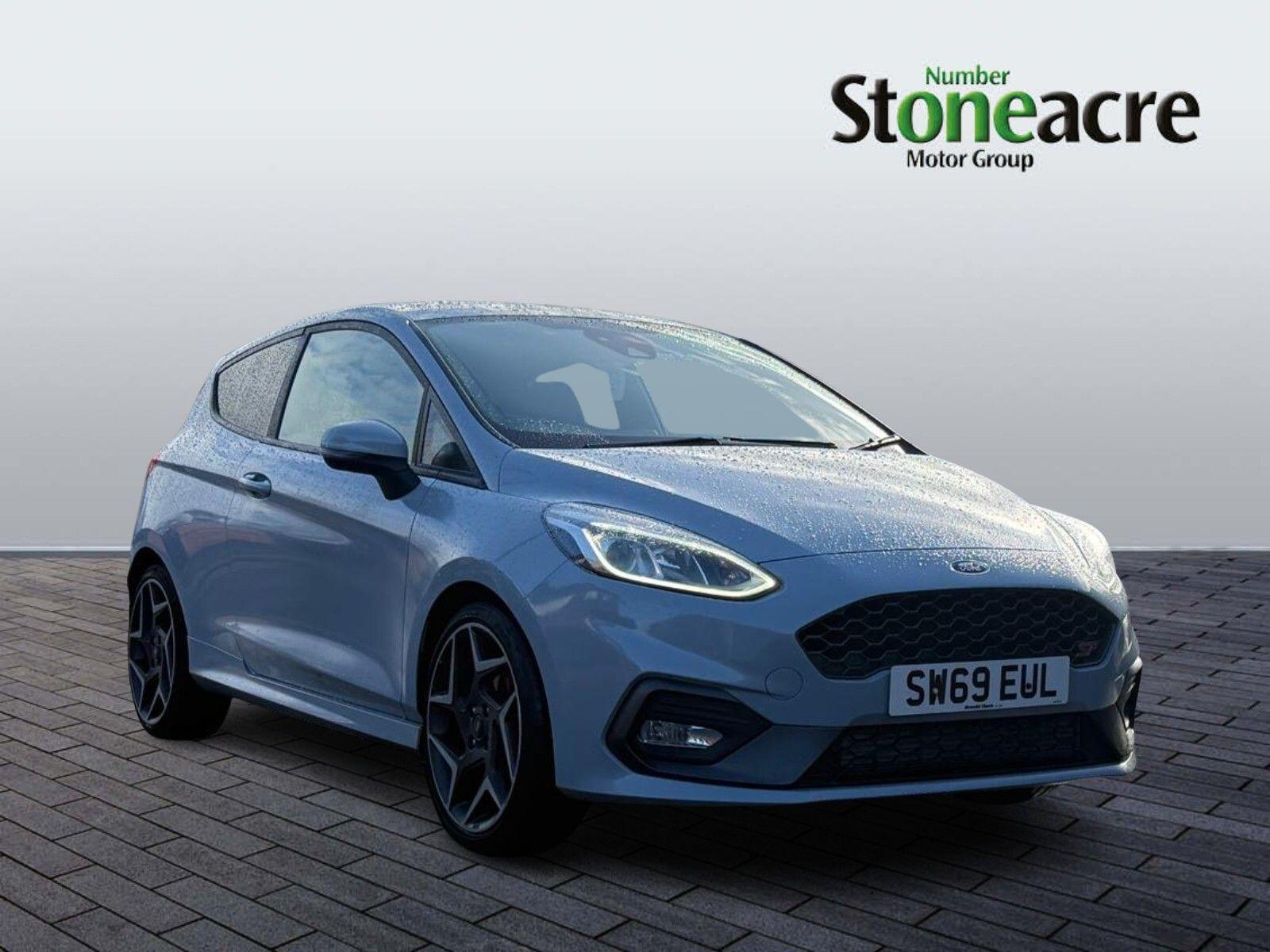 Main listing image - Ford Fiesta ST