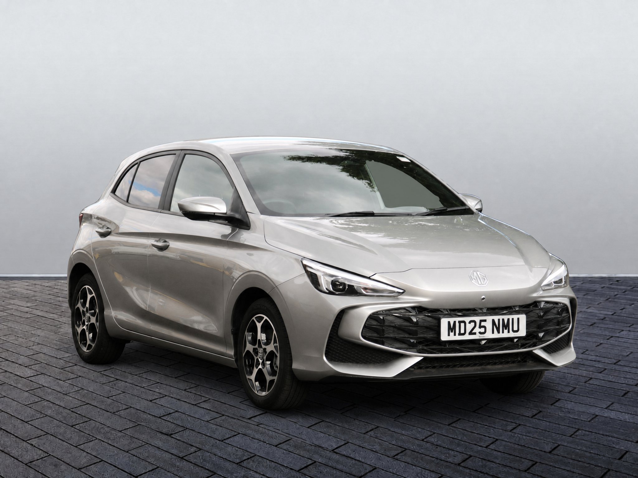 Main listing image - MG MG3